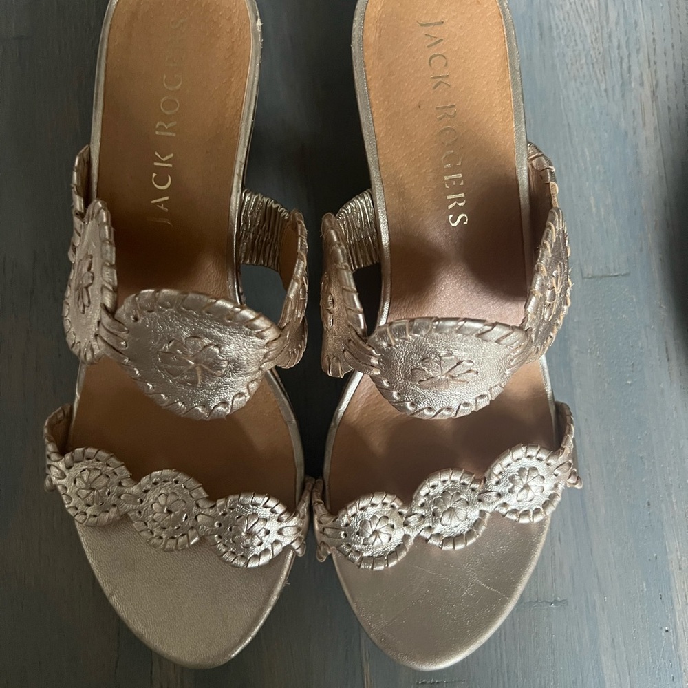 Jack Rogers Platinum Wedge Sz 9 new not in box